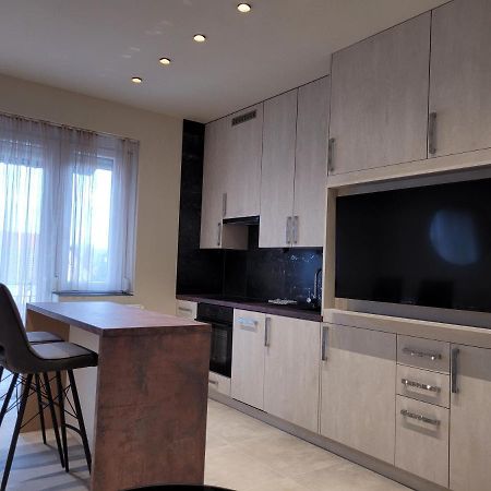 Lara II Apartman デブレツェン エクステリア 写真