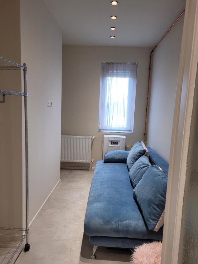 Lara II Apartman デブレツェン エクステリア 写真
