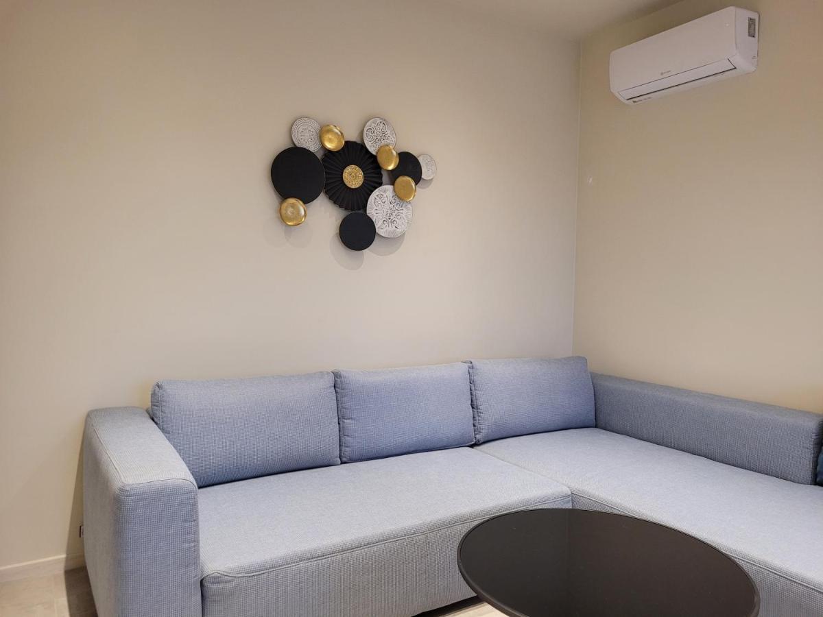 Lara II Apartman デブレツェン エクステリア 写真